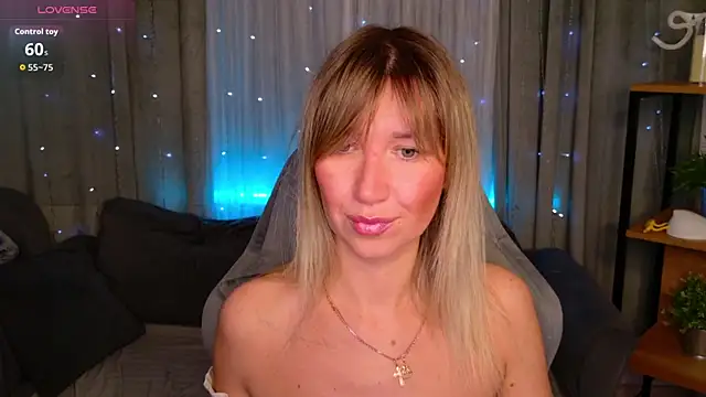 Snapshot of MilaBott chatting on 30, 4, 2026 MilaBott online show from 30, 4, 2026
