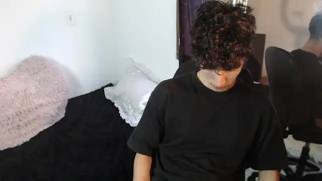 gojo satoru 18 online show from 24, 2, 2025