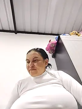 Horny-Mommy-Dirty online show from 30, 3, 2026