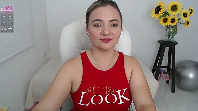 Chiraz hasnaa online show from 11, 9, 2025