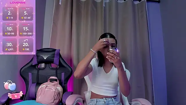 suzanelee online show from 28, 1, 2025