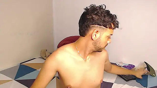 Logan cocky online show from 11, 1, 2025