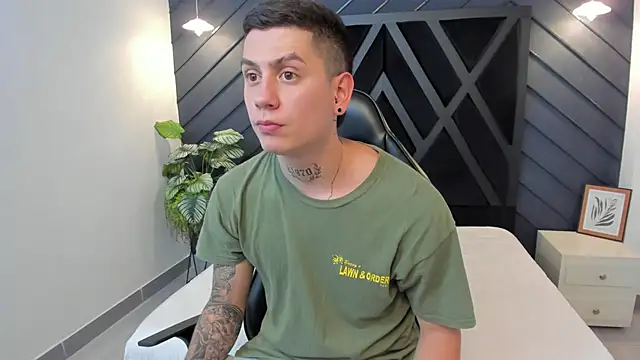 Snapshot of Yeiko_Romero_ chatting on 29, 1, 2025 Yeiko Romero online show from 29, 1, 2025