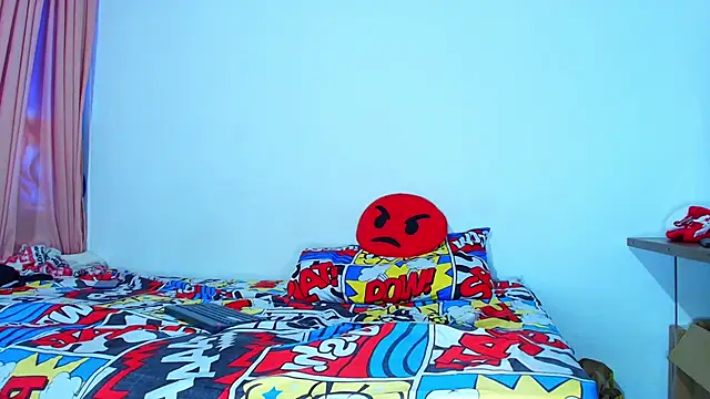 Thomass00 online show from 29, 12, 2024