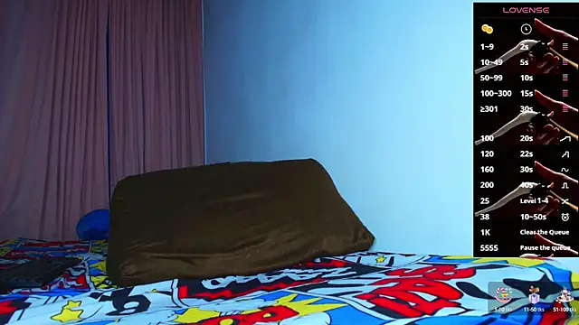 Thomass00 online show from 18, 9, 2025