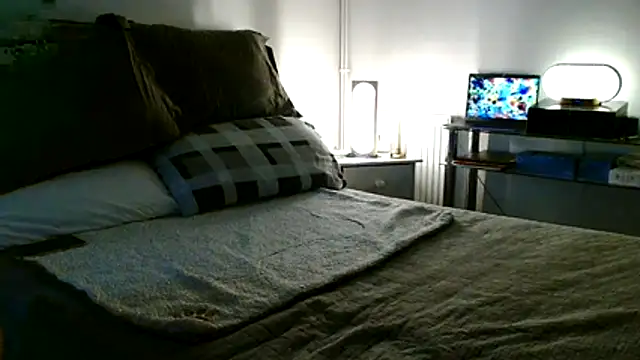 ImYourXtoy online show from 28, 4, 2026