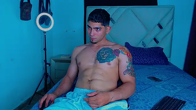 Rich boy01 online show from 3, 3, 2025