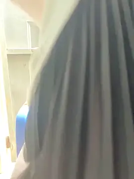 Bella cum online show from 16, 3, 2025