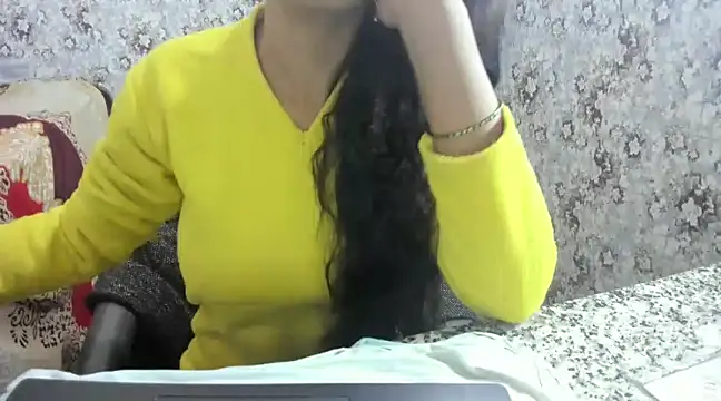 aarjulove online show from 8, 1, 2025