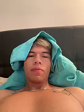 Logan smith1 online show from 1, 2, 2025