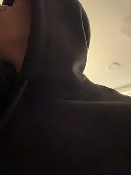 Logan smith1 online show from 5, 4, 2026