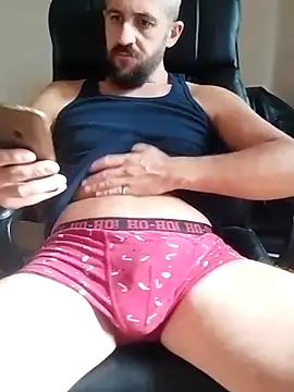 Snapshot of GrofLicno chatting on 9, 10, 2025 GrofLicno online show from 9, 10, 2025