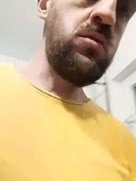 Snapshot of GrofLicno chatting on 30, 10, 2025 GrofLicno online show from 30, 10, 2025