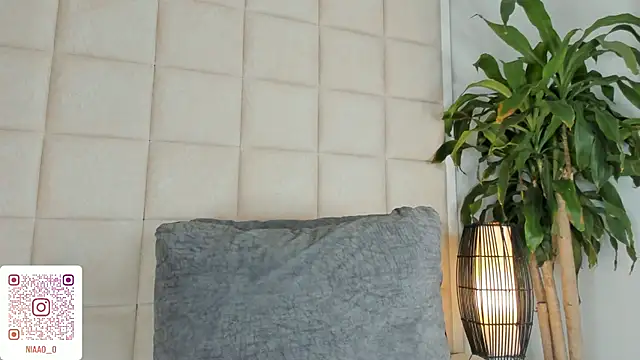 Nia Bunny online show from 10, 3, 2025