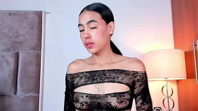 Nia Bunny online show from 23, 6, 2026