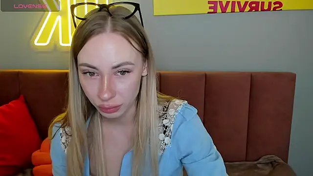 Diana Garrett online show from 7, 4, 2026