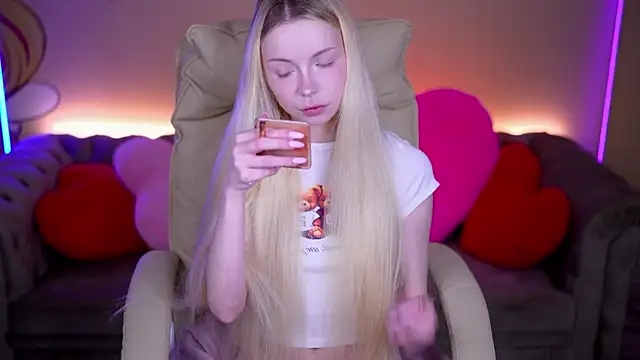 Snapshot of EviStar chatting on 12, 2, 2026 EviStar online show from 12, 2, 2026