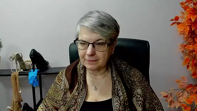 Snapshot of IrisDream chatting on 20, 3, 2025 IrisDream online show from 20, 3, 2025