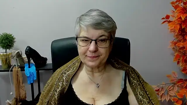 Snapshot of IrisDream chatting on 21, 3, 2025 IrisDream online show from 21, 3, 2025