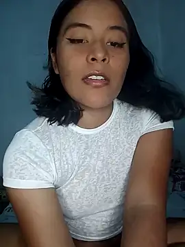 Bruno Iris sex online show from 18, 1, 2025