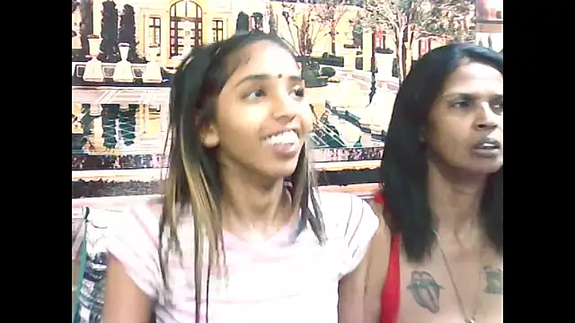 Snapshot of IndianSexySlender chatting on 22, 10, 2025 IndianSexySlender online show from 22, 10, 2025