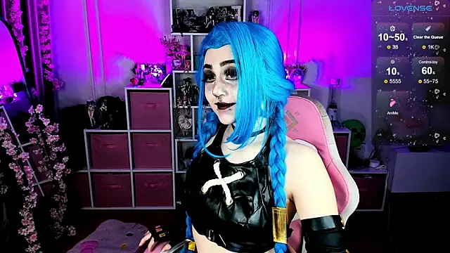 Snapshot of Aki__Ra chatting on 1, 10, 2025 Aki Ra online show from 1, 10, 2025