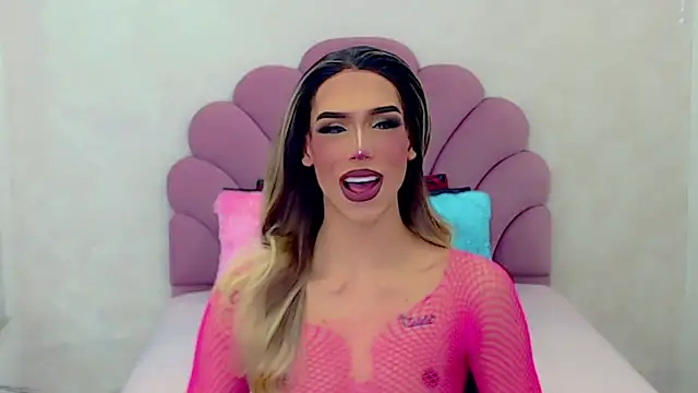 briana sex32 online show from 3, 3, 2025