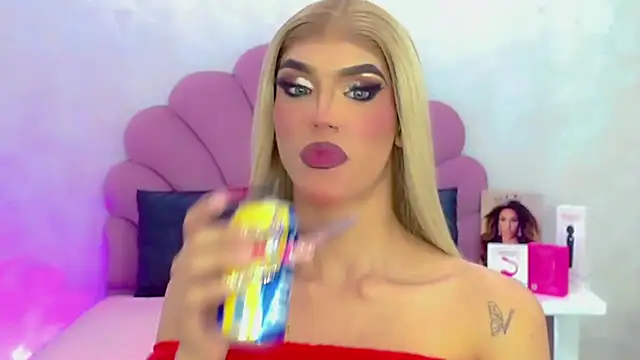 briana sex32 online show from 12, 4, 2026