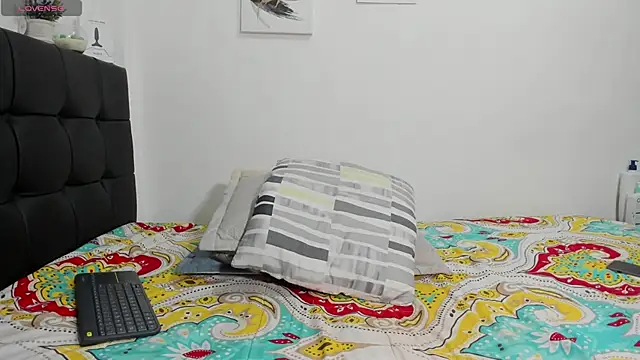 RoddyRich11 online show from 24, 2, 2025