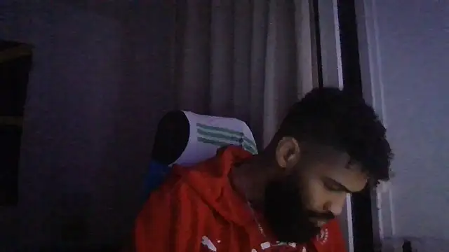 Snapshot of metissex chatting on 14, 3, 2026 metissex online show from 14, 3, 2026