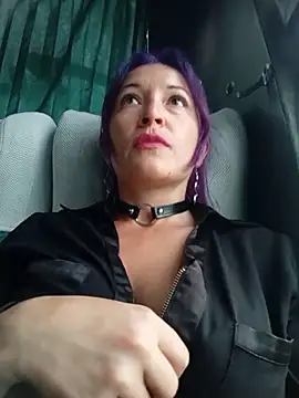 Snapshot of sophie_banger chatting on 11, 10, 2025 sophie banger online show from 11, 10, 2025