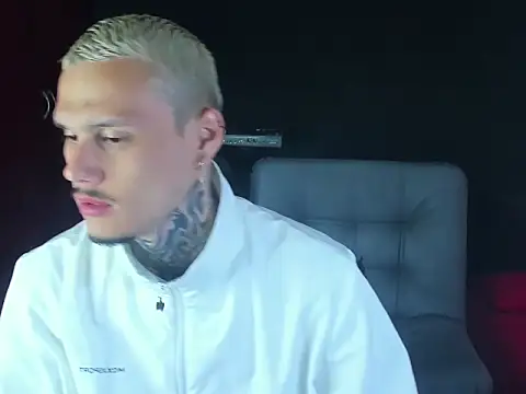 Snapshot of fucking_sinner chatting on 28, 3, 2026 fucking sinner online show from 28, 3, 2026