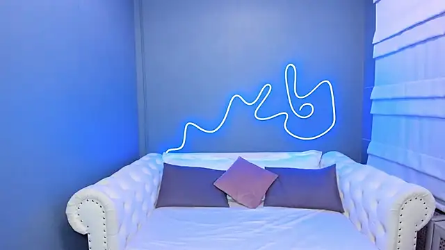 rock n roxy online show from 11, 1, 2025