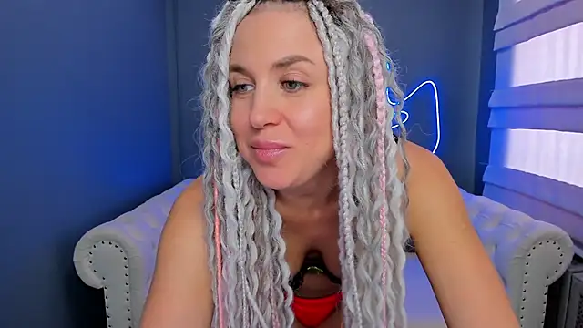 rock n roxy online show from 17, 2, 2025