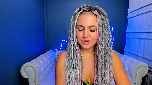 rock n roxy online show from 1, 10, 2025