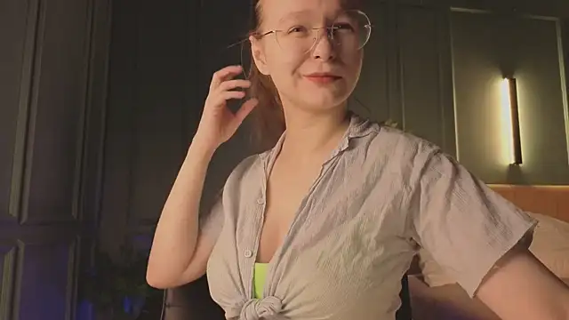 Snapshot of CassieCool chatting on 3, 12, 2025 CassieCool online show from 3, 12, 2025