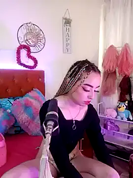 Yennastone online show from 2, 1, 2025