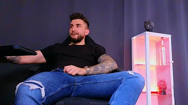 MightyAaron66 online show from 2, 3, 2025