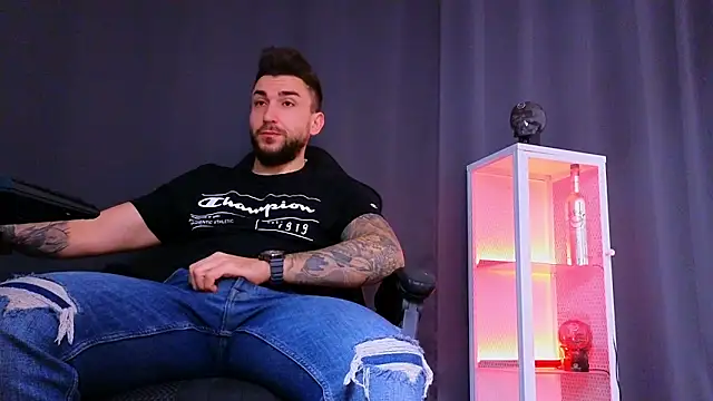 MightyAaron66 online show from 11, 3, 2025