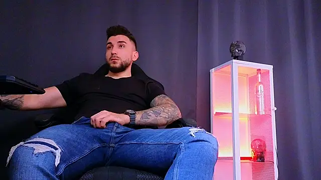 MightyAaron66 online show from 13, 3, 2025