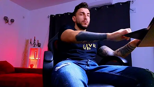 MightyAaron66 online show from 13, 9, 2025