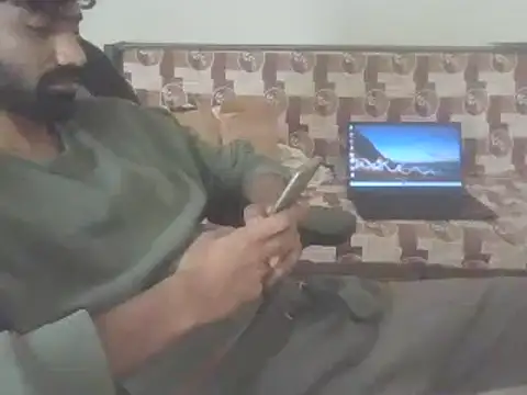 Snapshot of dominanthubby chatting on 17, 1, 2025 dominanthubby online show from 17, 1, 2025