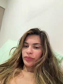 cuteluci  online show from 28, 1, 2025