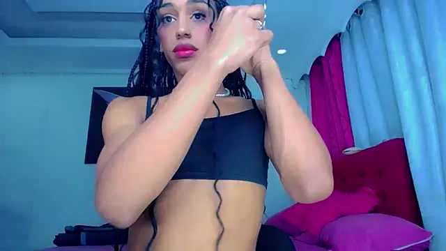 Snapshot of NahomiCamper chatting on 28, 11, 2025 NahomiCamper online show from 28, 11, 2025