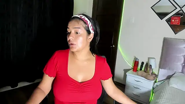 Snapshot of arianithaxox chatting on 26, 2, 2025 arianithaxox online show from 26, 2, 2025