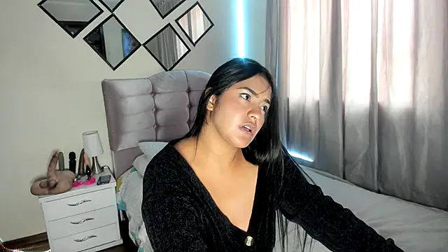 Snapshot of arianithaxox chatting on 12, 3, 2025 arianithaxox online show from 12, 3, 2025