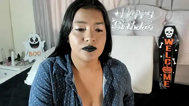 Snapshot of arianithaxox chatting on 12, 10, 2025 arianithaxox online show from 12, 10, 2025