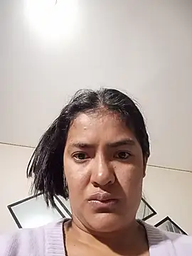 Snapshot of arianithaxox chatting on 2, 12, 2025 arianithaxox online show from 2, 12, 2025