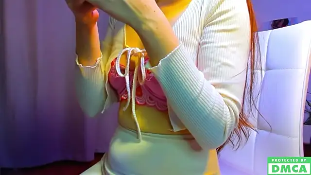 Snapshot of xteona chatting on 1, 2, 2025 xteona online show from 1, 2, 2025