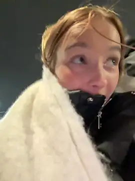 Baby Tiny online show from 29, 1, 2025